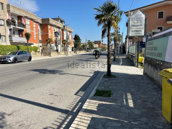 capannone in vendita a Cancello ed Arnone
