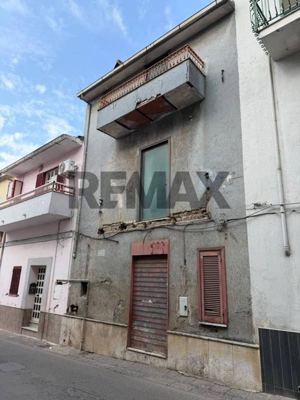 casa indipendente in vendita a Cancello ed Arnone