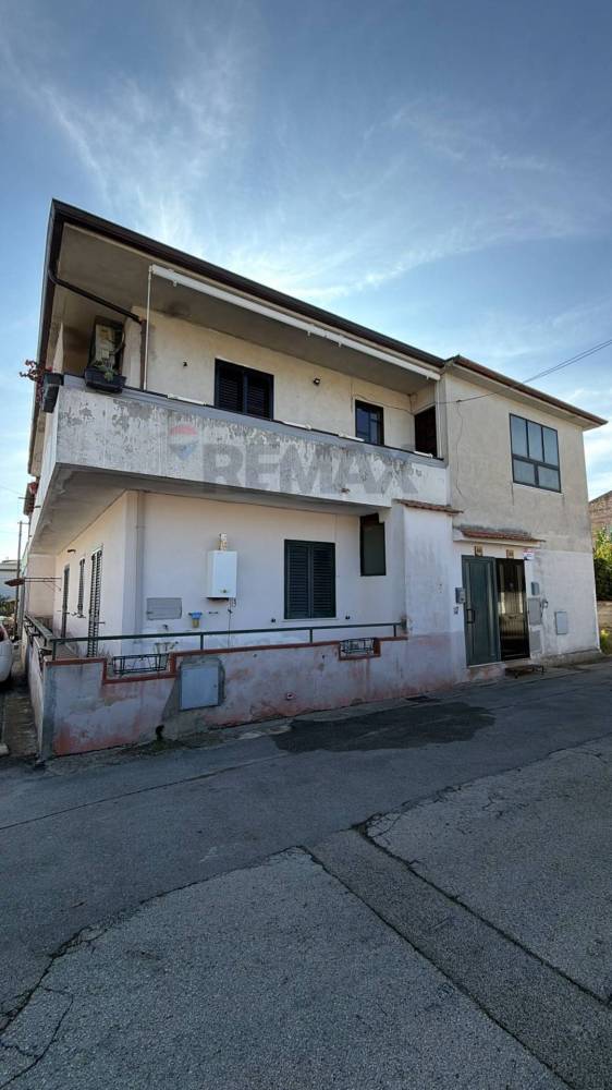 appartamento in vendita a Cancello ed Arnone