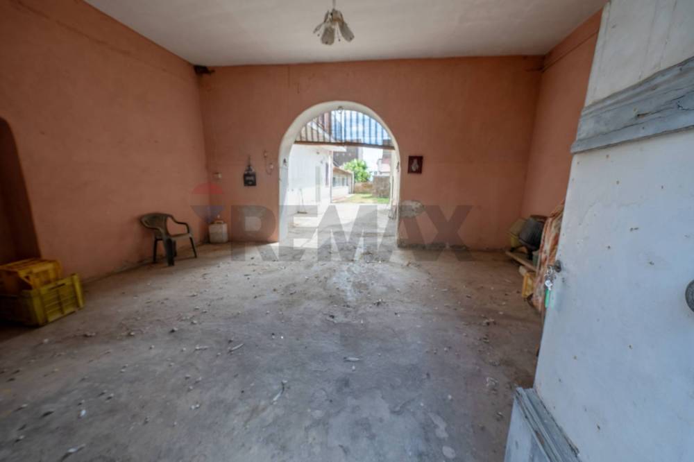 casa indipendente in vendita a Cancello ed Arnone