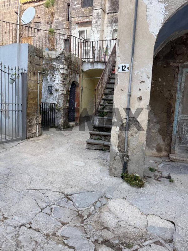 appartamento in vendita a Cancello ed Arnone