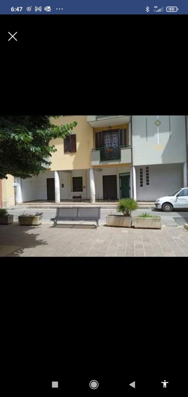 locale commerciale in vendita a Capodrise