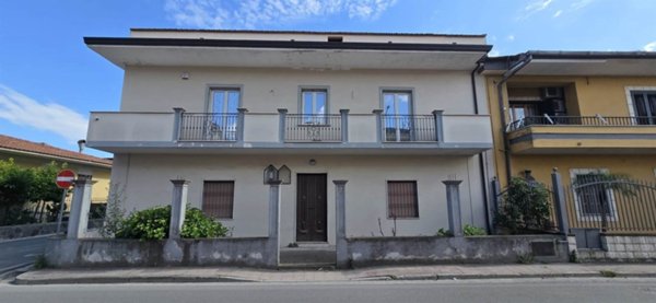 casa indipendente in vendita a Capodrise