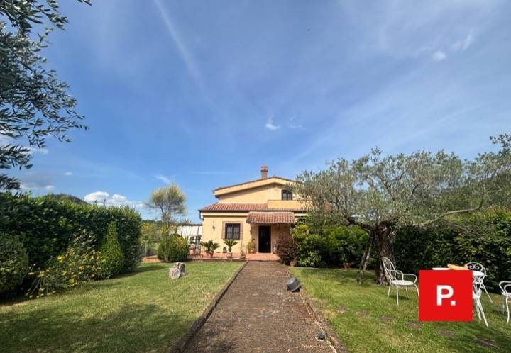 casa indipendente in vendita a Capodrise