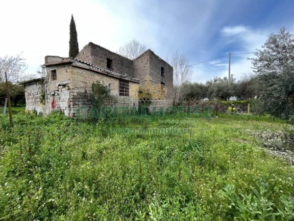 terreno agricolo in vendita a Capua in zona Sant'Angelo in Formis