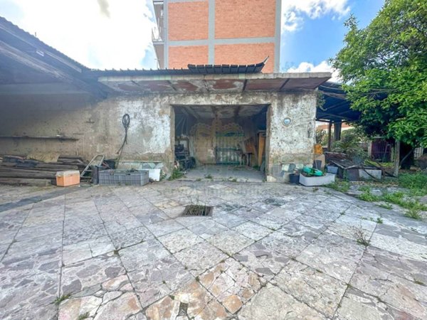 casa indipendente in vendita a Capua