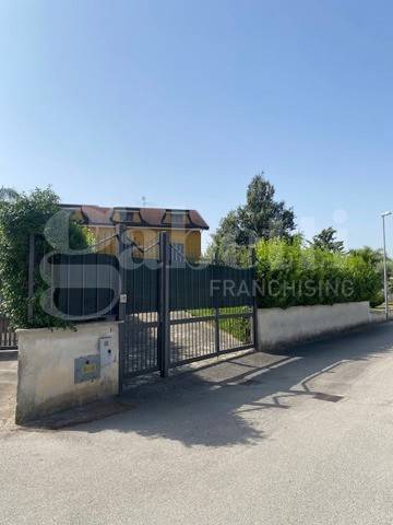 casa indipendente in vendita a Capua