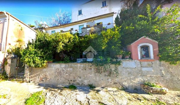 casa indipendente in vendita a Capua in zona Sant'Angelo in Formis