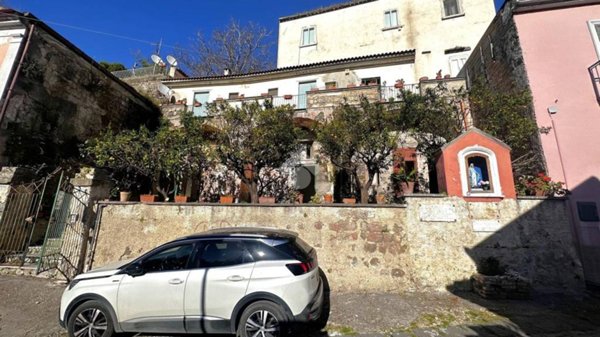 casa indipendente in vendita a Capua in zona Sant'Angelo in Formis