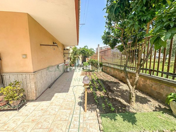 casa indipendente in vendita a Capua