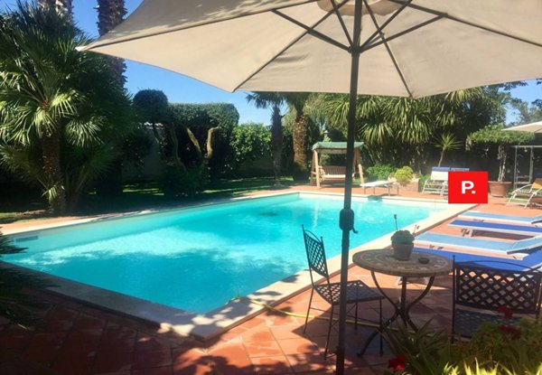 casa indipendente in vendita a Capua