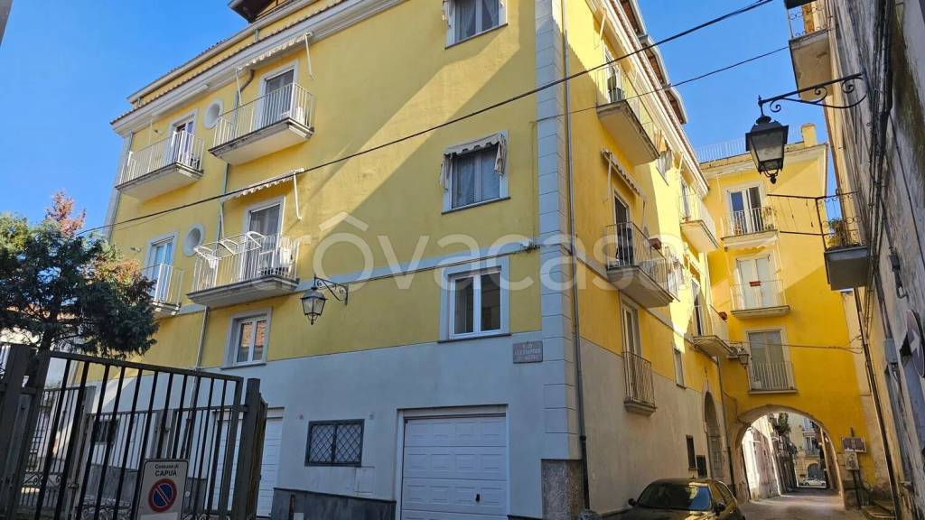 appartamento in vendita a Capua