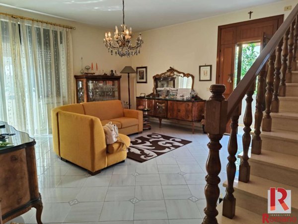 casa indipendente in vendita a Capua