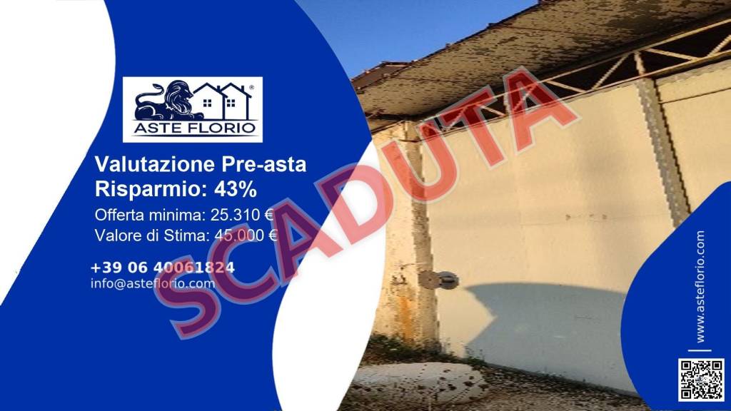 locale commerciale in vendita a Capua