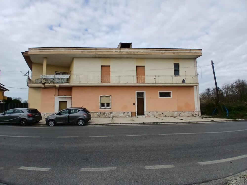 casa indipendente in vendita a Capua