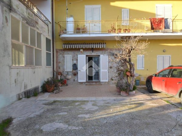 casa indipendente in vendita a Capua in zona Sant'Angelo in Formis