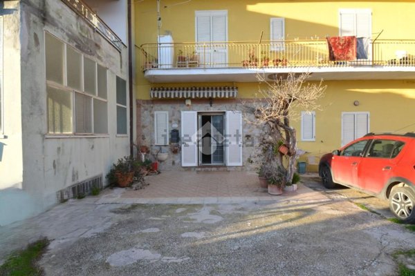 casa semindipendente in vendita a Capua in zona Sant'Angelo in Formis