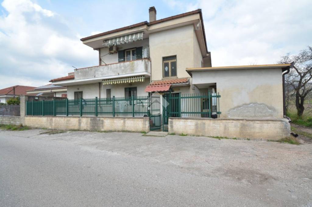 appartamento in vendita a Capua in zona Sant'Angelo in Formis