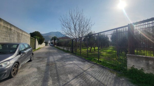 terreno edificabile in vendita a Capua in zona Sant'Angelo in Formis