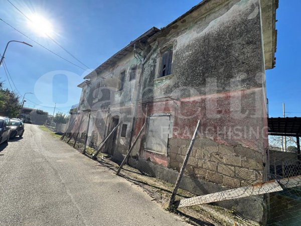 casa indipendente in vendita a Capua