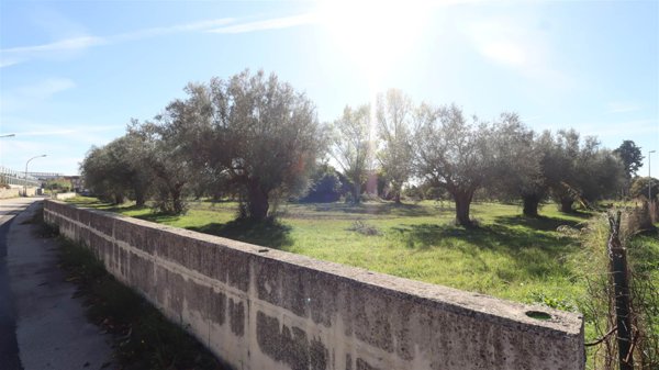 terreno edificabile in vendita a Capua