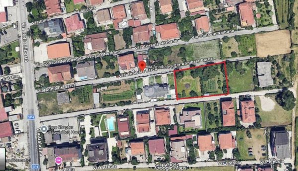 terreno edificabile in vendita a Capua in zona Sant'Angelo in Formis
