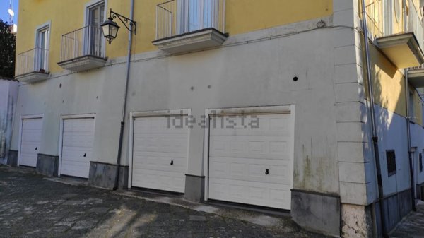 box auto in vendita a Capua