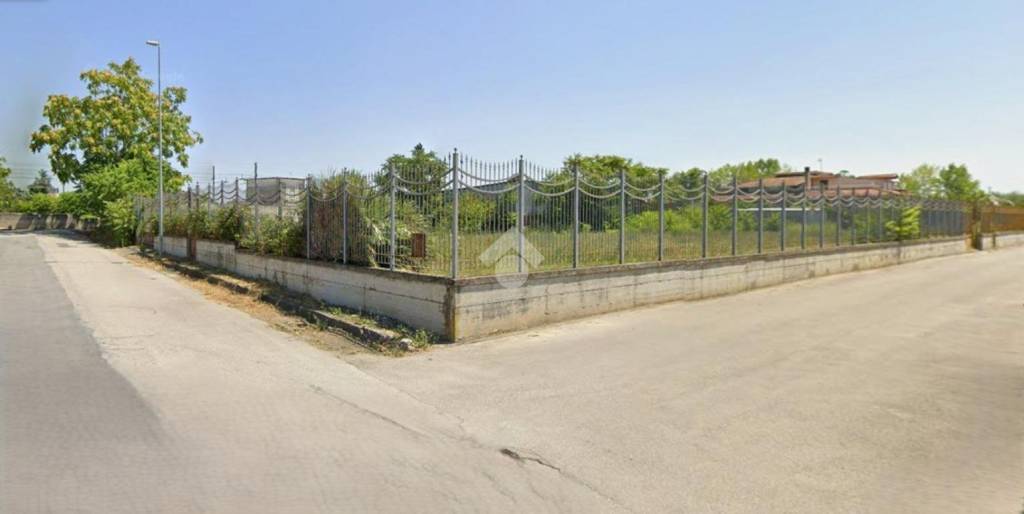 terreno in vendita a Capua