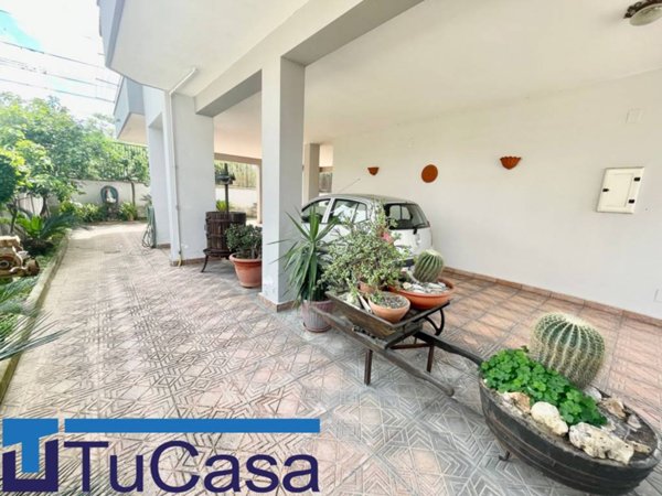 casa indipendente in vendita a Carinaro