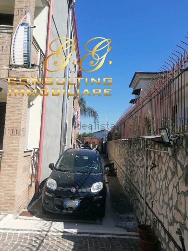 casa indipendente in vendita a Carinaro