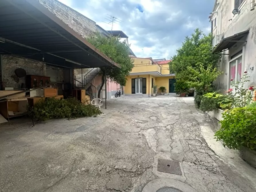 casa semindipendente in vendita a Carinaro
