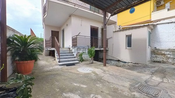 casa indipendente in vendita a Carinaro