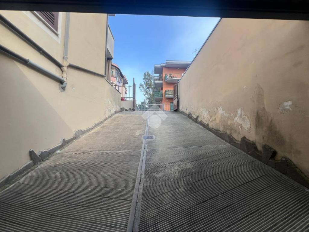 box auto in vendita a Carinaro