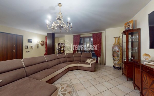 casa indipendente in vendita a Carinaro