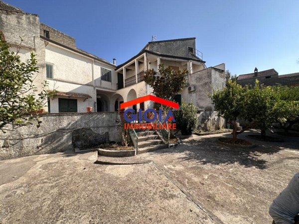 casa indipendente in vendita a Carinola in zona Casanova