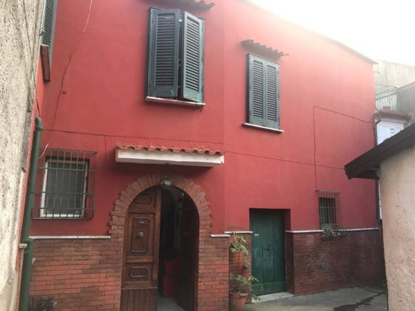casa indipendente in vendita a Carinola in zona San Donato