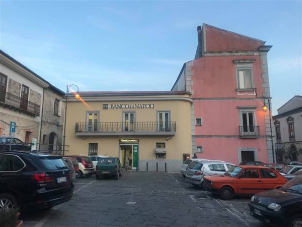 quadrivano in vendita a Carinola