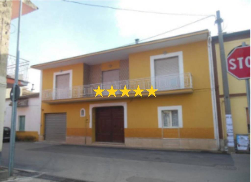 appartamento in vendita a Carinola in zona Nocelleto
