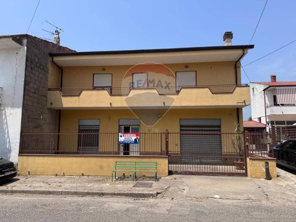 appartamento in vendita a Carinola in zona Nocelleto