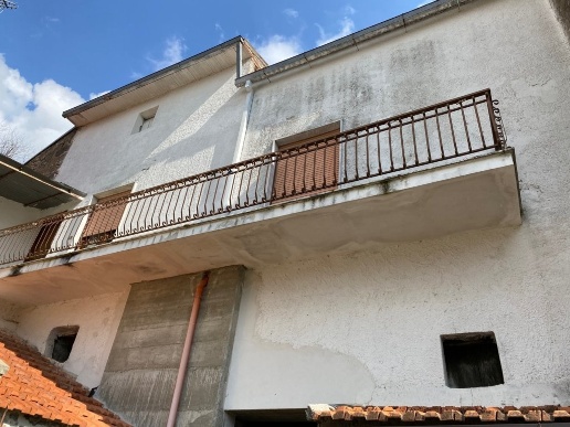 casa indipendente in vendita a Carinola in zona Casale