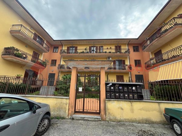 appartamento in vendita a Carinola in zona Casale