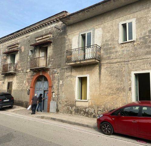 appartamento in vendita a Carinola in zona Casanova