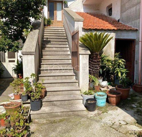 appartamento in vendita a Carinola in zona Casale