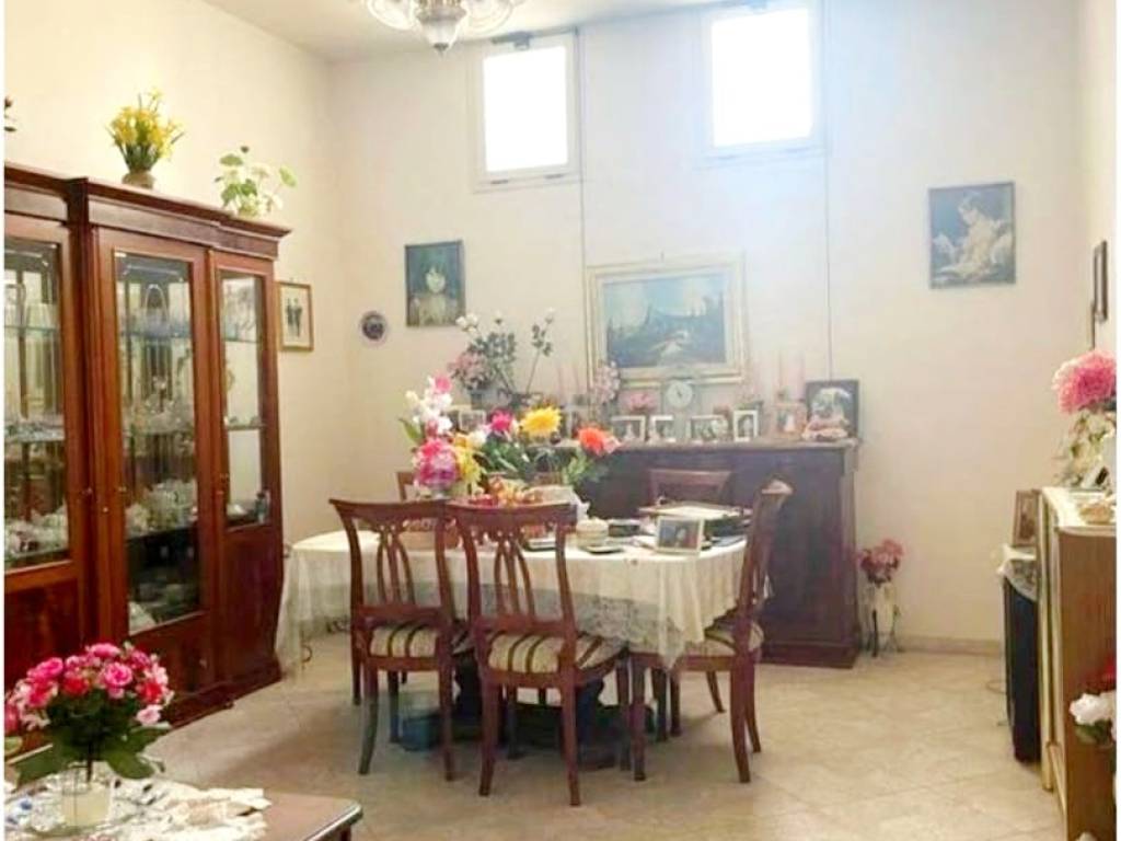 appartamento in vendita a Carinola in zona Casanova