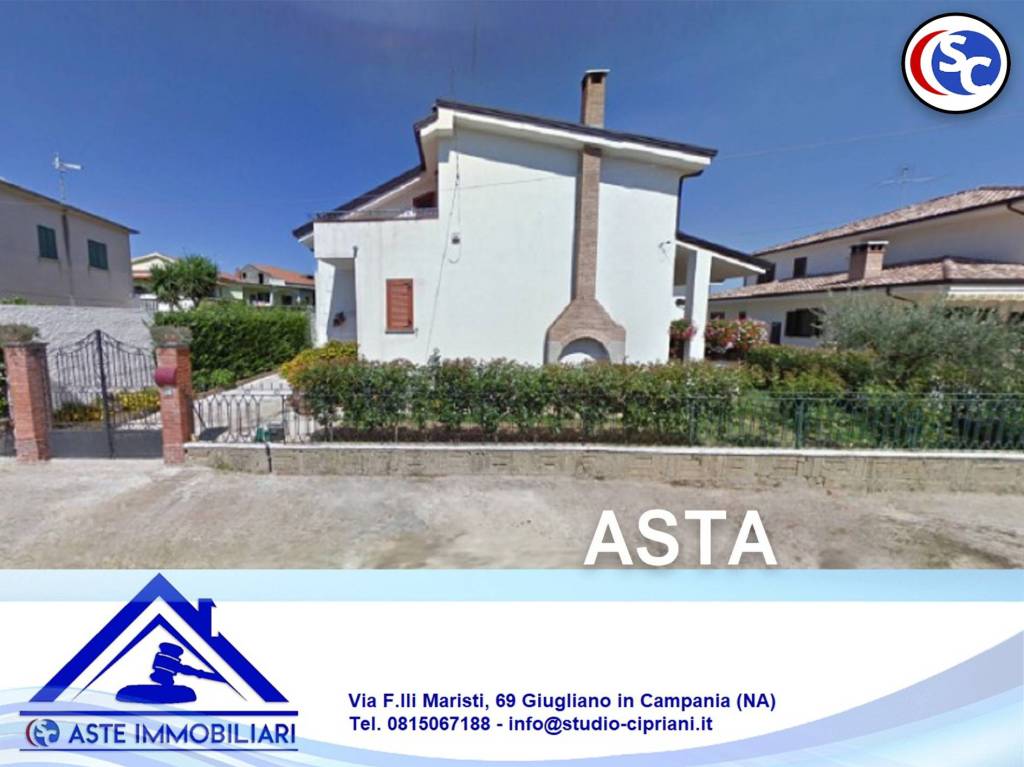 casa indipendente in vendita a Carinola