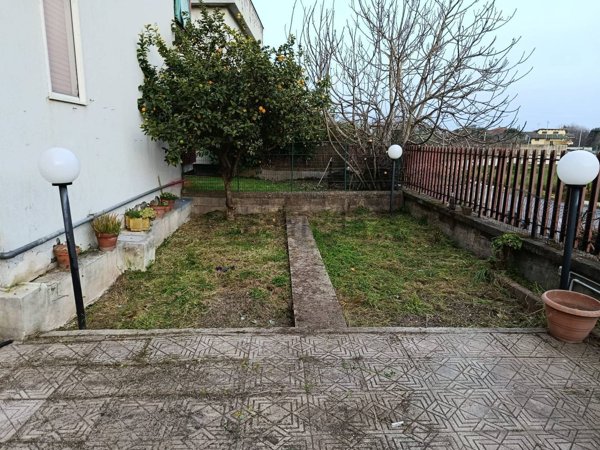 appartamento in vendita a Carinola