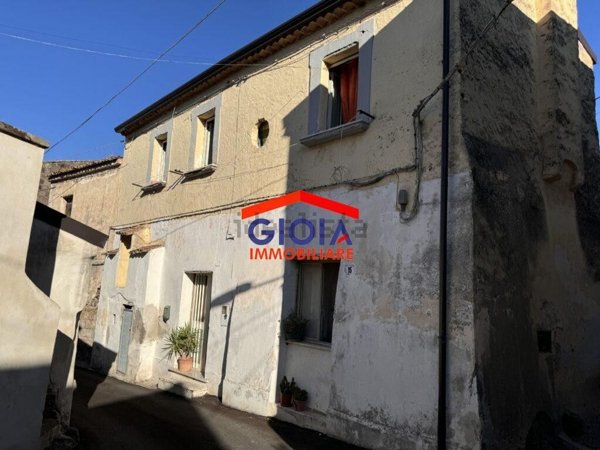 casa indipendente in vendita a Carinola in zona San Donato