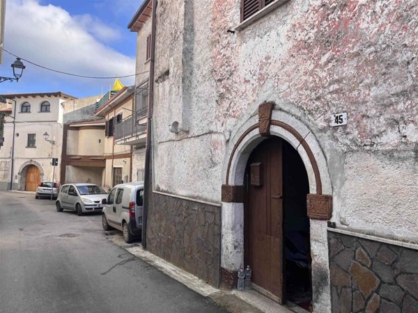 appartamento in vendita a Carinola in zona Casale