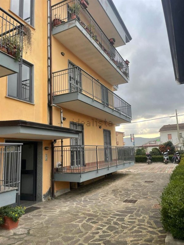 appartamento in vendita a Carinola in zona Ventaroli