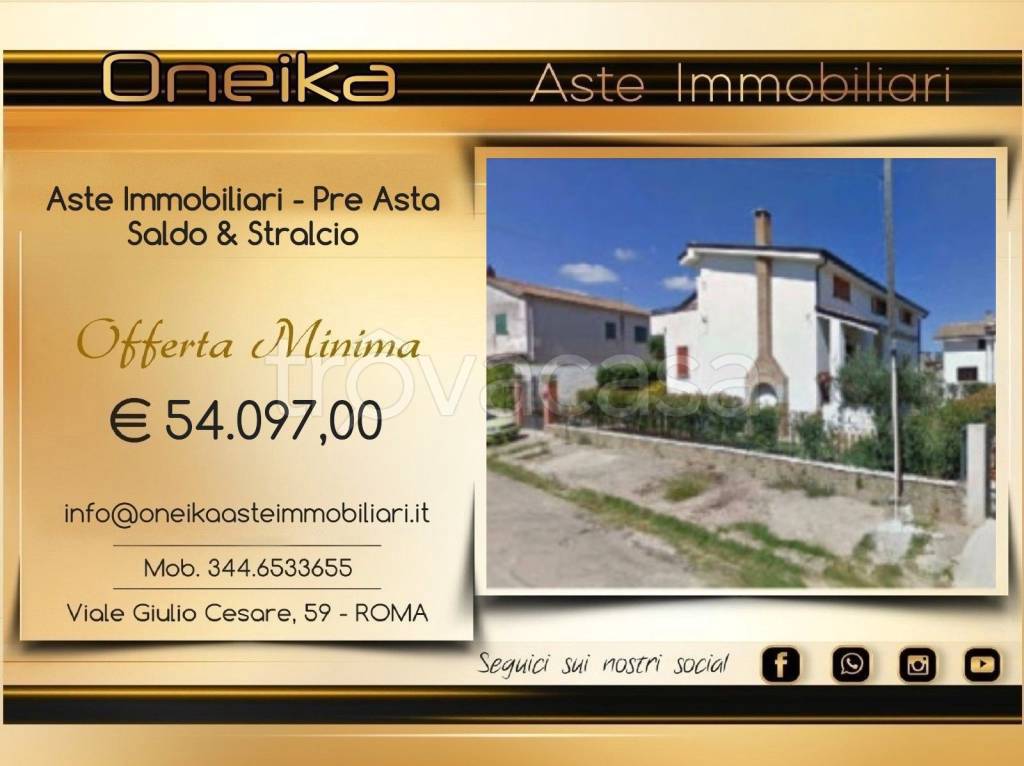 casa indipendente in vendita a Carinola in zona Casanova